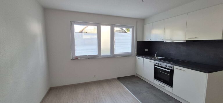 Gemütliche 2-Zimmer-Wohnung im Untergeschoss